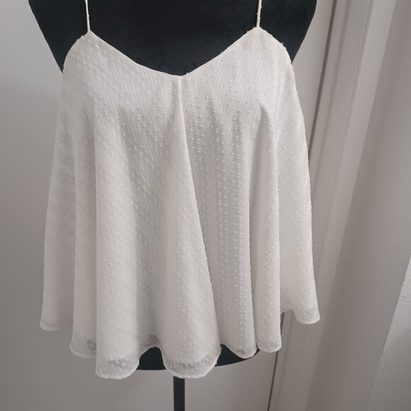 Simple spaghetti strap top in white size S - Picture 1 of 5